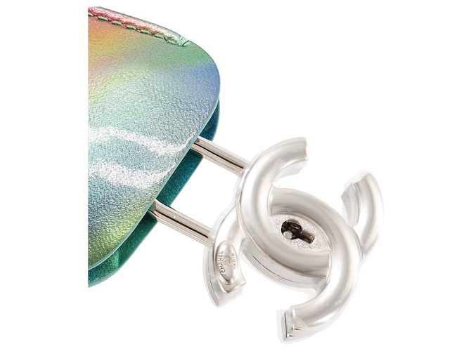 CHANEL - Bolsa de ombro Vanity Rainbow Chanel em PVC e couro iridescente edição limitada Multicor - vista 5