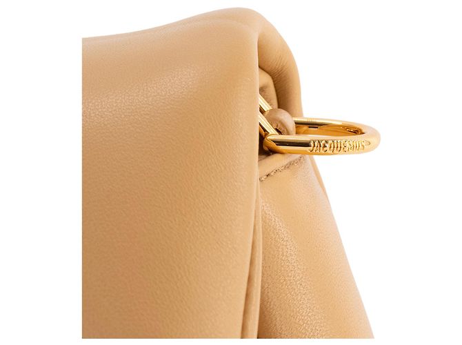 JACQUEMUS - Borsa a Spalla Bambimou Jacquemus in Pelle Beige - vista 6