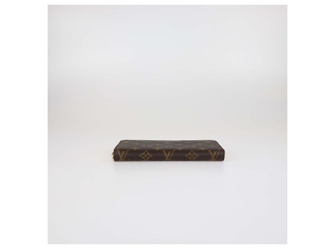 Louis Vuitton Monogram Canvas Zippy Wallet - view 4