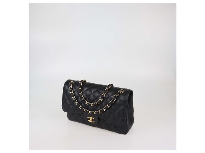 Borsa Chanel Jumbo Classic Double Flap in pelle caviar nera trapuntata Nero - vista 2