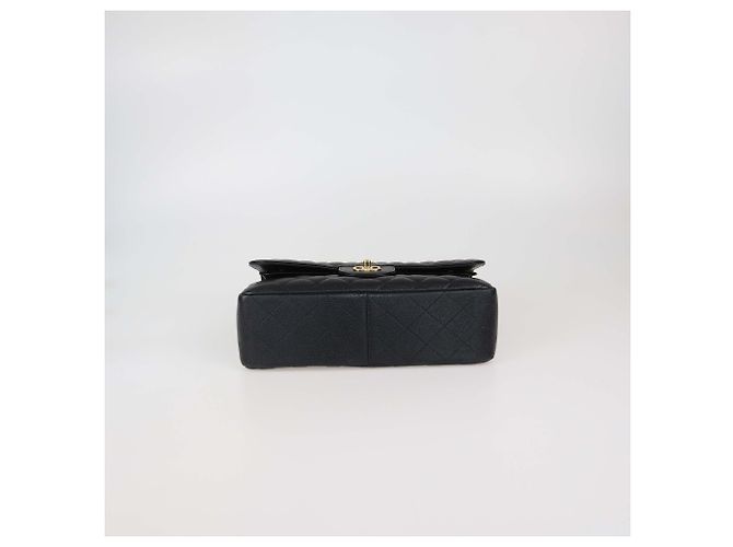 Borsa Chanel Jumbo Classic Double Flap in pelle caviar nera trapuntata Nero - vista 4