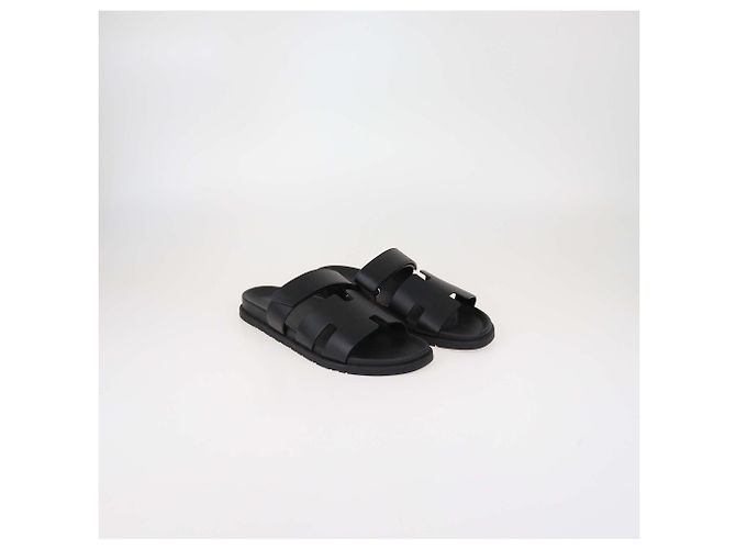 Sandali Chypre in pelle nera Hermès Nero - vista 2