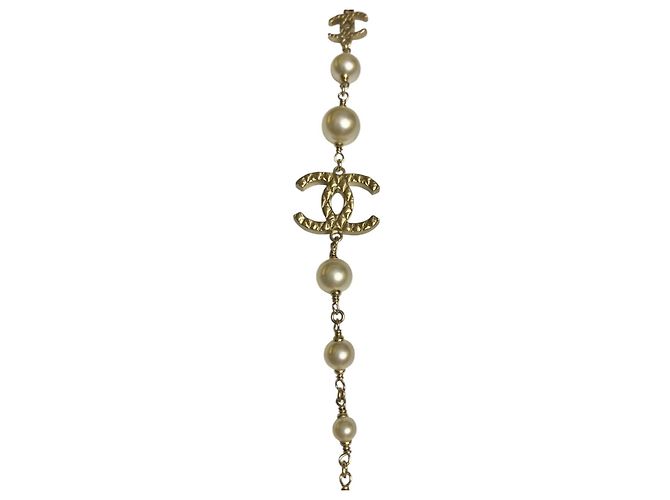 Collana Chanel 10A Shanghai Extra Lunga Perle Dorate 8 Logo CC Bianco Gold hardware - vista 2