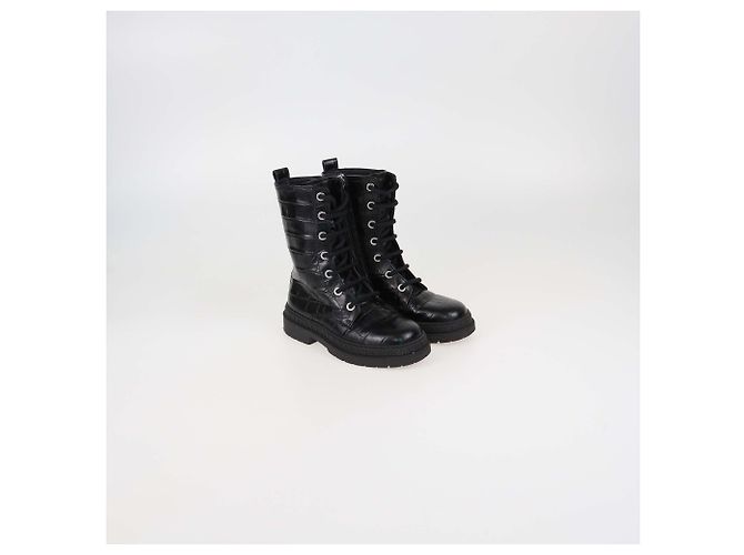 Autre Marque Botas de Cano Curto em Couro Preto com Estampa de Crocodilo Versace Kids - vista 2