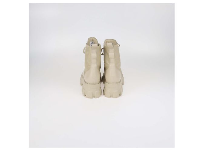 Botas de combate Monolith em couro e nylon bege da Prada - vista 5