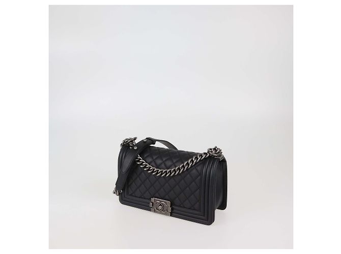 Borsa Boy Flap Media in Pelle Trapuntata Nera di Chanel Nero - vista 2