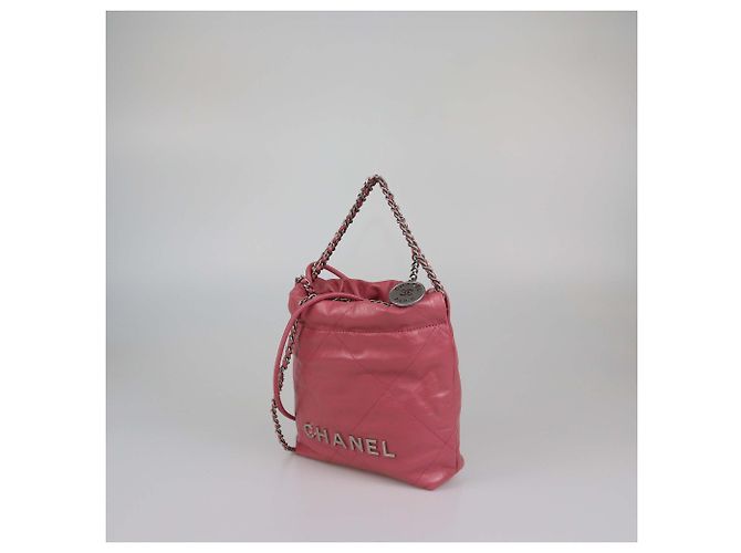 Borsa Mini 22 in Pelle Trapuntata Rosa di Chanel - vista 2