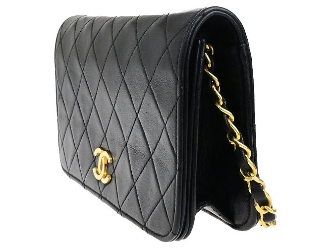 Wallet On Chain Cartera Chanel en cadena de cuero acolchado Negro - vista 3