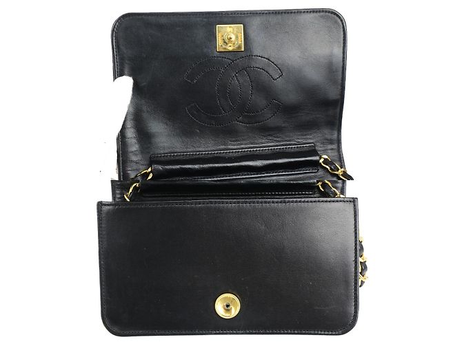 Wallet On Chain Cartera Chanel en cadena de cuero acolchado Negro - vista 6