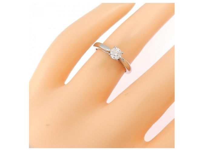 Anel Bonheur Van Cleef & Arpels - vista 5