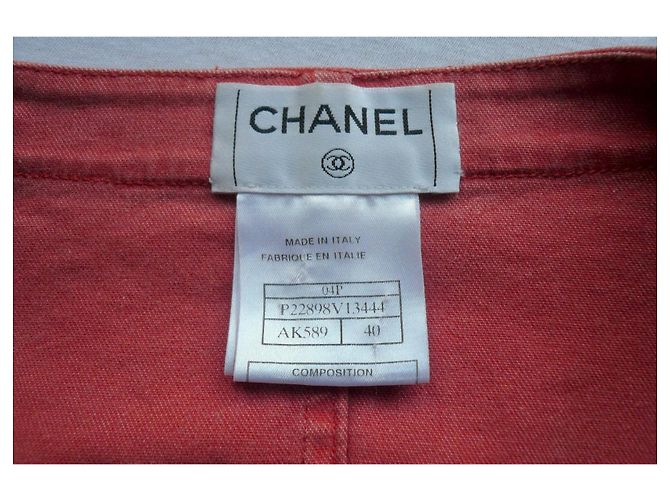 CHANEL Short Coral Denim Jacket Size 40 Excellent Condition - view 4