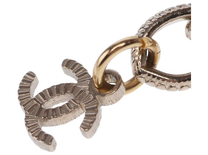 Gioielli CHANEL CC in Metallo Dorato - 103098 D'oro - vista 5