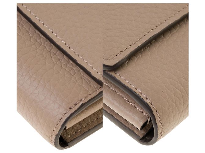 LOUIS VUITTON Capucines Lederaccessoire in Grau - 102774 - Ansicht 2