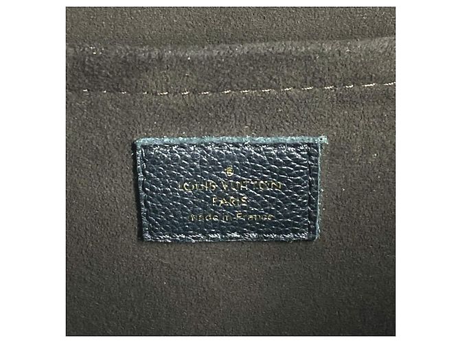 Borsa Trocadero in Monogram Empreinte di Louis Vuitton Nero - vista 14