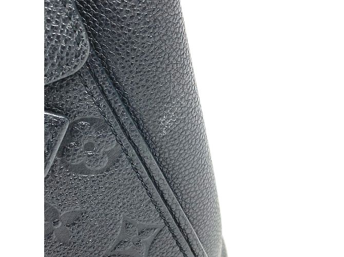 Borsa Trocadero in Monogram Empreinte di Louis Vuitton Nero - vista 9