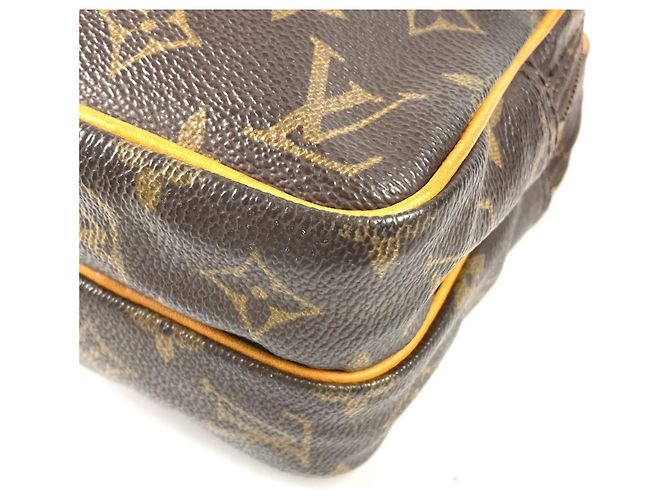 Borsa a tracolla Mini Amazon Monogramma Louis Vuitton Marrone - vista 6