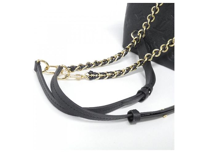 Zaino Monogram Empreinte Louis Vuitton Nero - vista 6