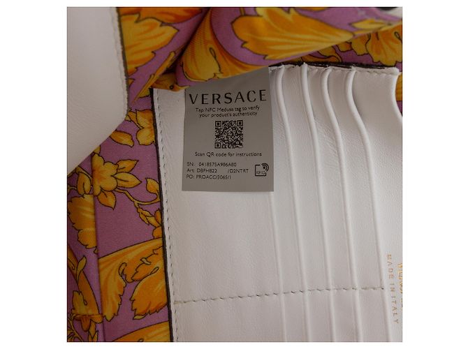 Borsa a tracolla Virtus V in pelle nappa bianca di Versace Bianco - vista 6