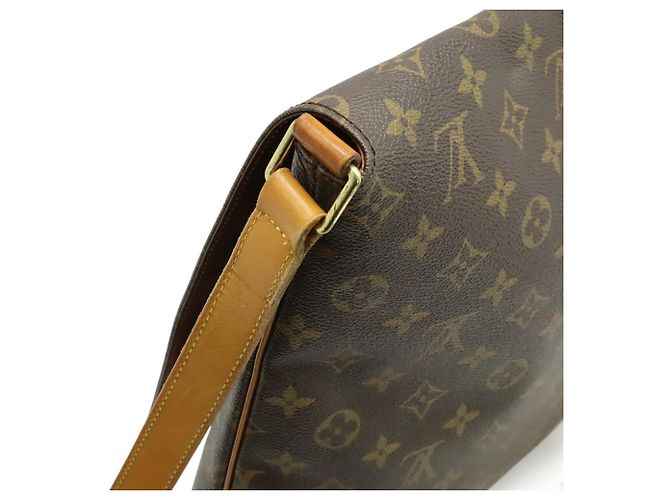 Borsa a Spalla Musette Monogram Louis Vuitton Marrone Monogramma - vista 5