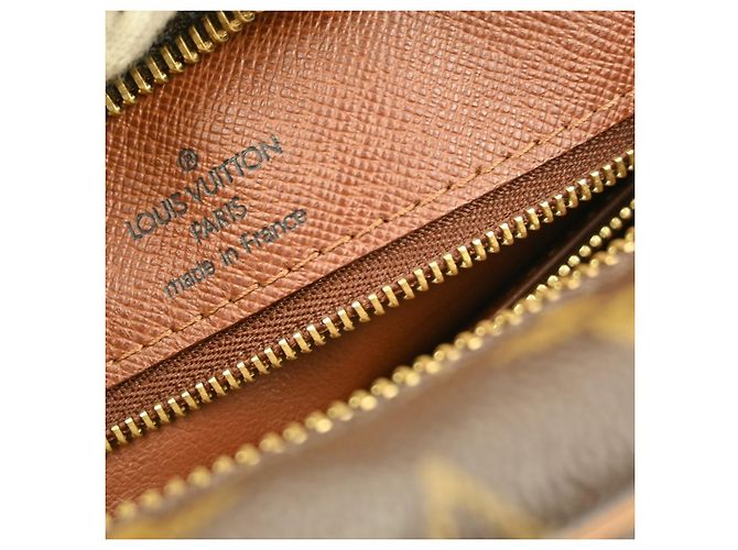 Louis Vuitton Nil Messenger Bag aus Monogramm-Canvas 28 Braun - Ansicht 4