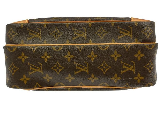 Louis Vuitton Nil Messenger Bag aus Monogramm-Canvas 28 Braun - Ansicht 6