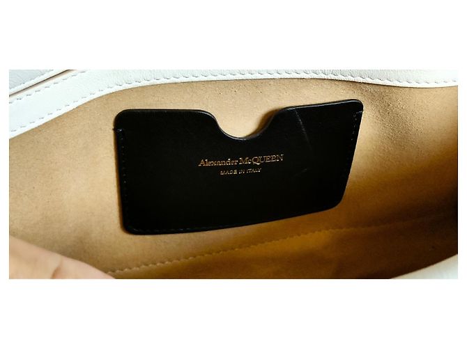 Alexander McQueen The Story borsa a tracolla in pelle bianca Bianco - vista 16