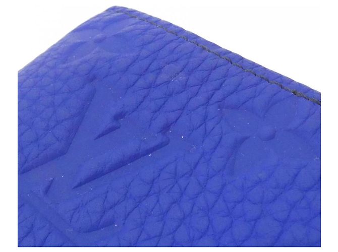 Couverture de carnet Louis Vuitton Monogram Empreinte Emily MM Bleu Bleu foncé - vue 5
