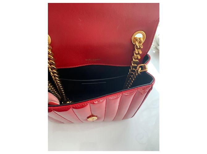 Yves Saint Laurent Vicky Pochette in Vernice Rossa Rosso - vista 4