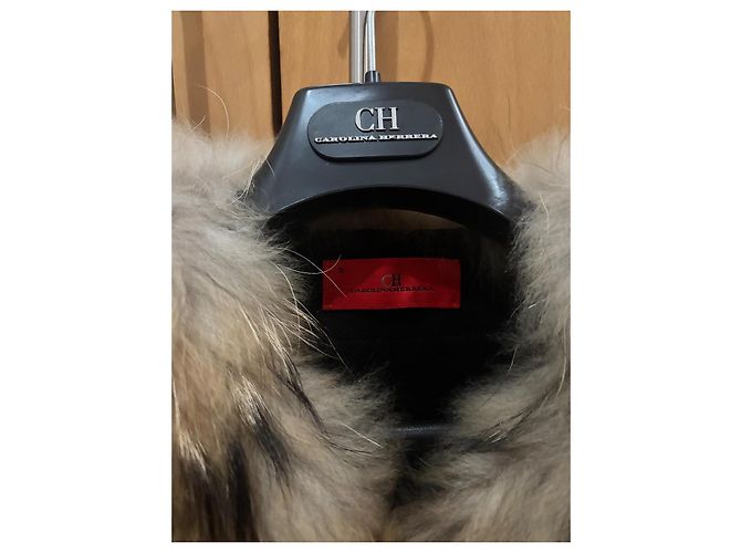 Chaleco Carolina Herrera Negro de Lana y Zorro con Cinturón - vista 5