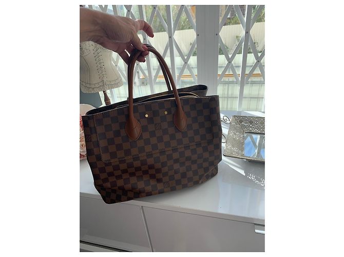 Borsa Louis Vuitton Damier Ebene Ascot Castagno - vista 6