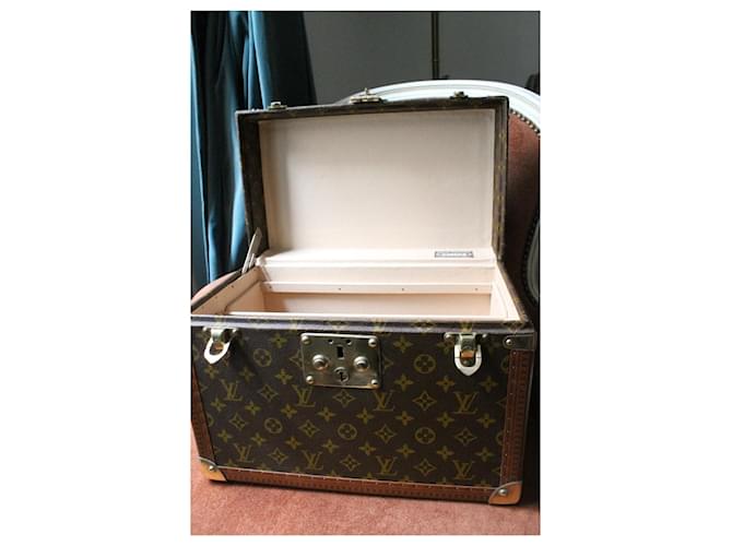 Louis Vuitton Vanity Case Monogram Marrone scuro - vista 16