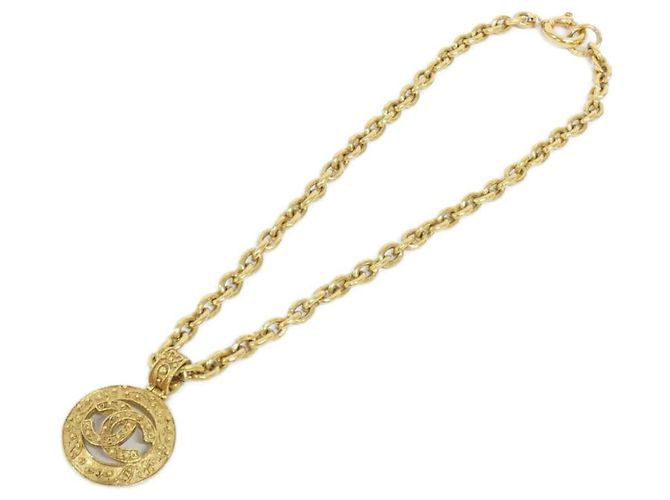 Collana Chanel con pendente dorato D'oro - vista 2