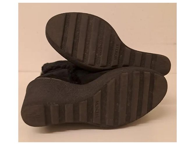 Moncler Black Suede Winter Boots Lambskin Lining - view 12