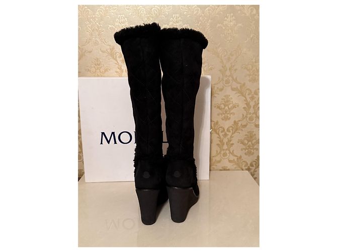 Moncler Black Suede Winter Boots Lambskin Lining - view 5