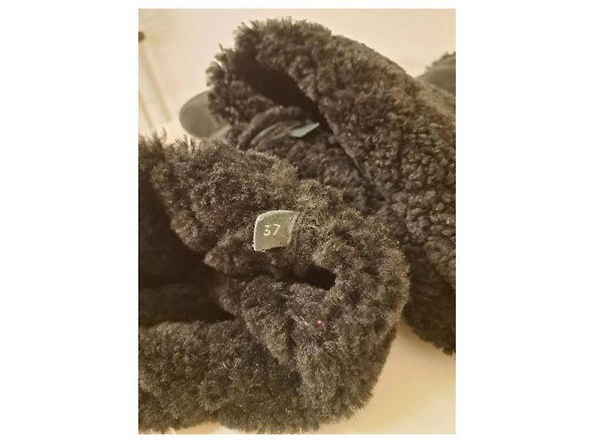 Moncler Black Suede Winter Boots Lambskin Lining - view 8