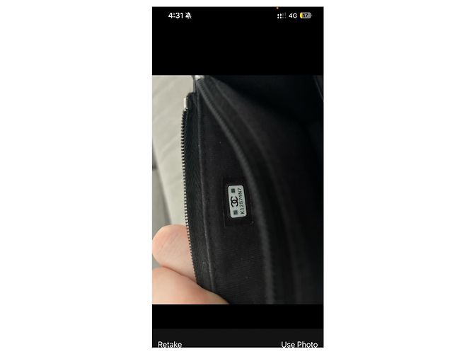 Portafoglio Chanel con catena in vernice nera e argento Nero - vista 5