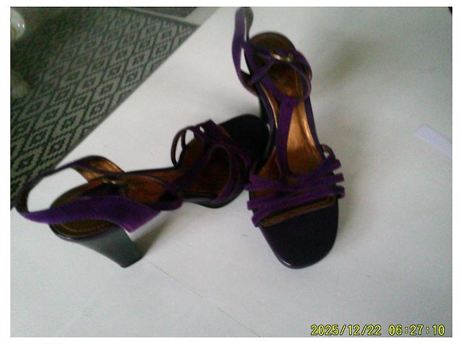 Décolleté Tod's in camoscio viola Porpora - vista 3