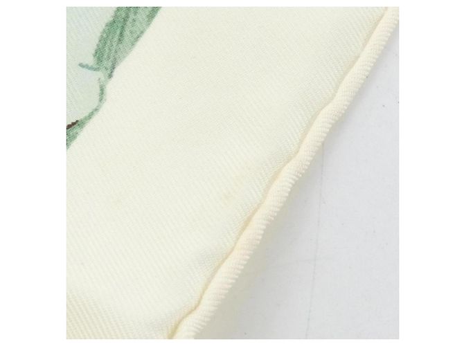 Silk In Hermès Hermès LA DANSE Quadrat-Schal Beige Roh - Ansicht 7