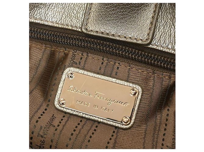 Salvatore Ferragamo Vala Leather D'oro - vista 4