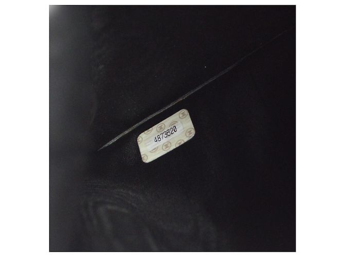 Chanel Timeless CC French Caviar Long Negro - vista 6