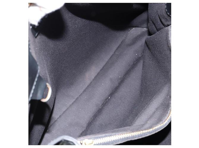 Borsa Louis Vuitton Mandara in pelle Epi GM Nero - vista 5