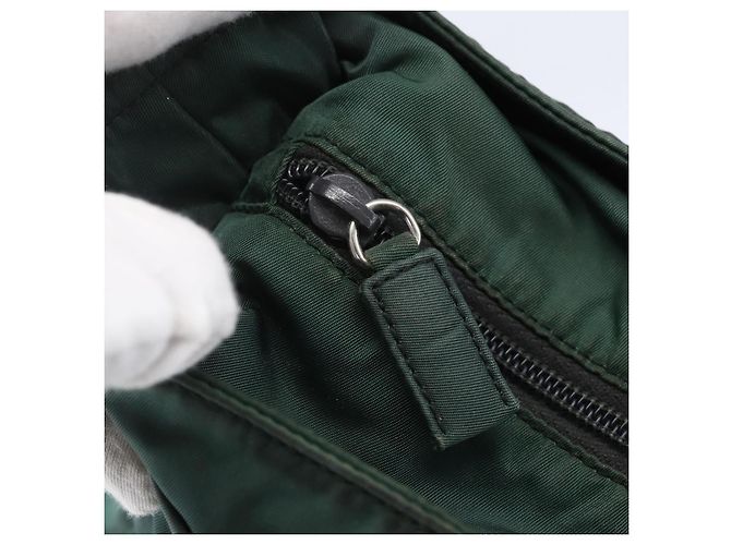 Borsa Tote Prada in nylon verde argento Auth BA7499 - vista 18