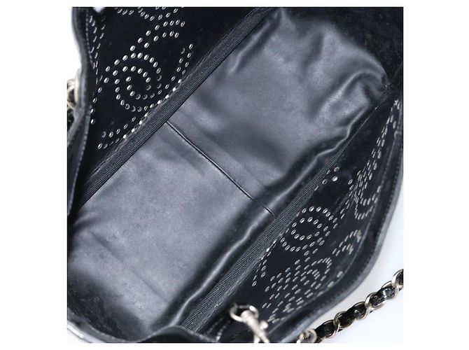 CHANEL Triple Coco Kette Tote Tasche aus Lackleder Schwarz Silber CC Auth 146826 - Ansicht 10