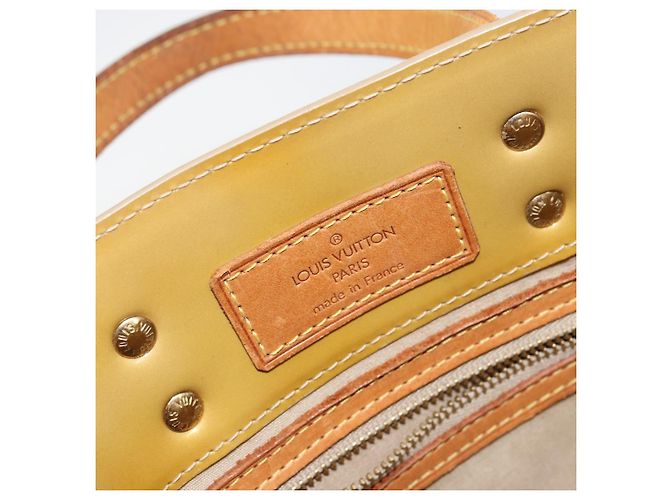 LOUIS VUITTON Borsa a Mano Monogram Vernis Reade PM Beige M91334 LV Auth 142873 - vista 18