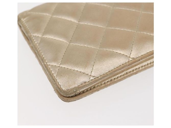 CHANEL Cartera Larga Matelassé de Piel de Cordero Oro CC Auth 143008 Dorado - vista 16