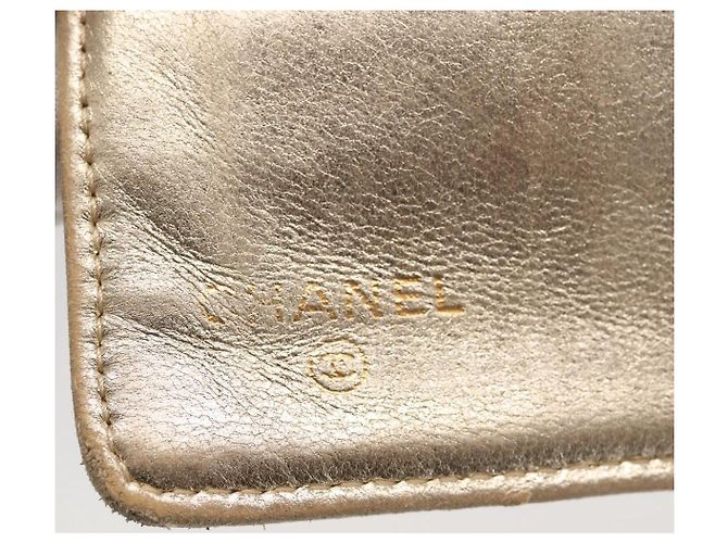 CHANEL Cartera Larga Matelassé de Piel de Cordero Oro CC Auth 143008 Dorado - vista 8