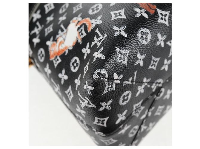 LOUIS VUITTON Catgram Alma Soup Borsa a Mano Nera M44403 LV Auth 139431SM Nero Monogramma - vista 18