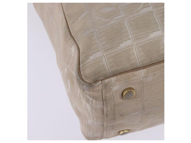 CHANEL Nuova Borsa Tote da Viaggio Nylon Beige Oro CC Auth 143978 D'oro - vista 16