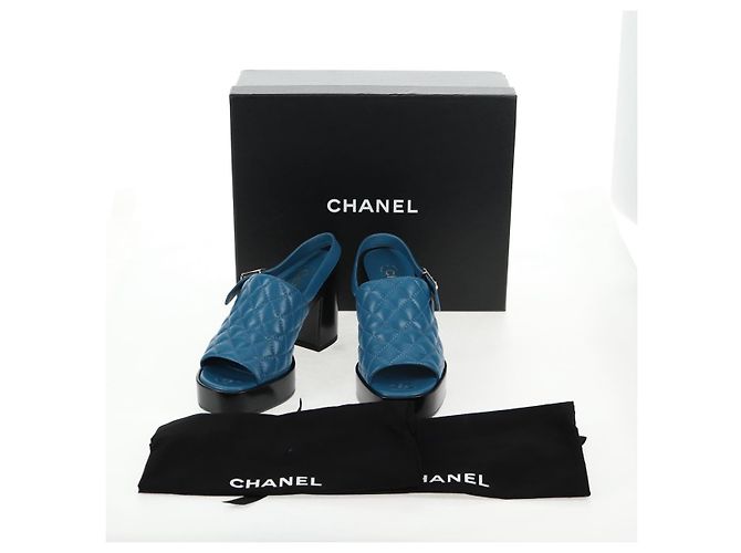 CHANEL Sandali con Tacco Matelassé in Pelle Blu CC Auth 139286M - vista 23