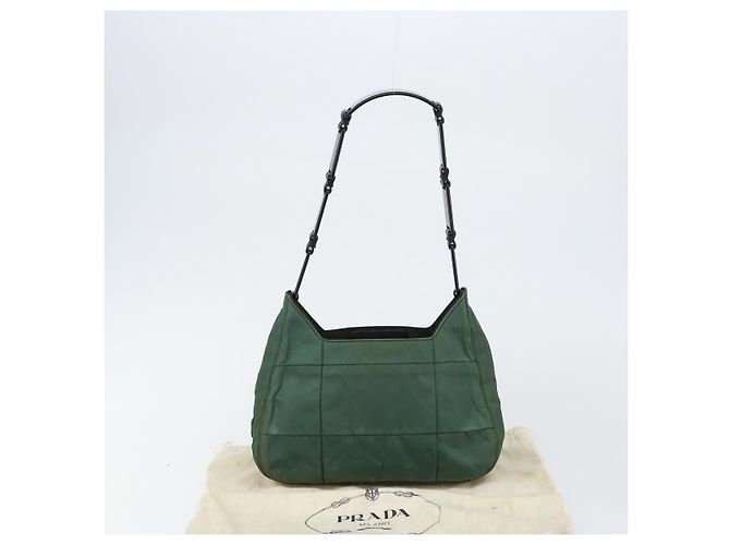 PRADA Borsa a Spalla Trapuntata in Nylon con Catena Verde Auth mr1504 - vista 12